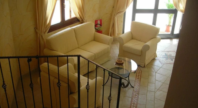 Hotel Trinità dei Corsari, Book Hotel Torre Dei Corsari Costa Verde