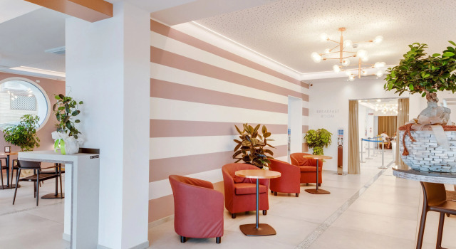Romagna Suite Hotel, Забронировать Отель Отели Гаттео-а-Маре с бассейном, Бассейн