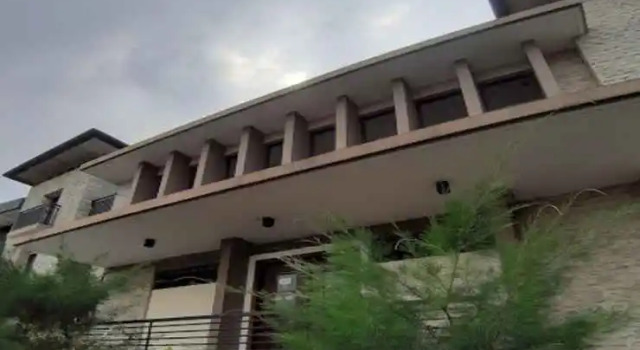 Oyo 3110 Md Mansion, Rezervovat Hotel Tebet Jakarta