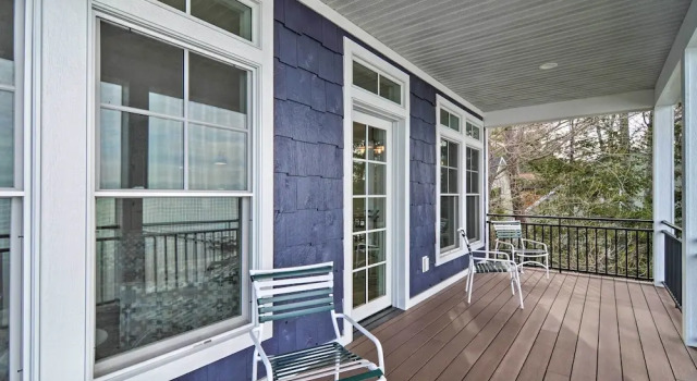Коттедж с 3 комнатами с балконом Lakefront Home w/ Dock! 18 M to Caberfae Peaks