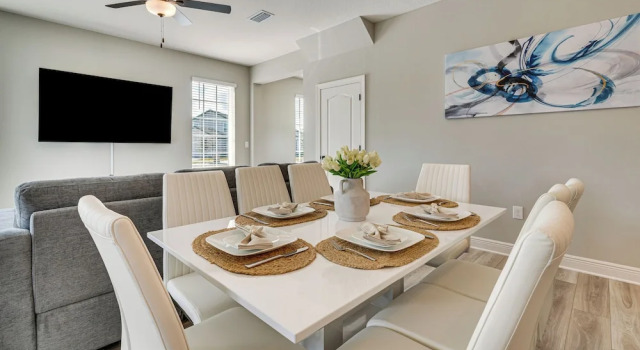 Reunion Resort: Brand-new Home Near Disney!, Varaa Lomakoti Huvilat kohteessa Florida, Villa