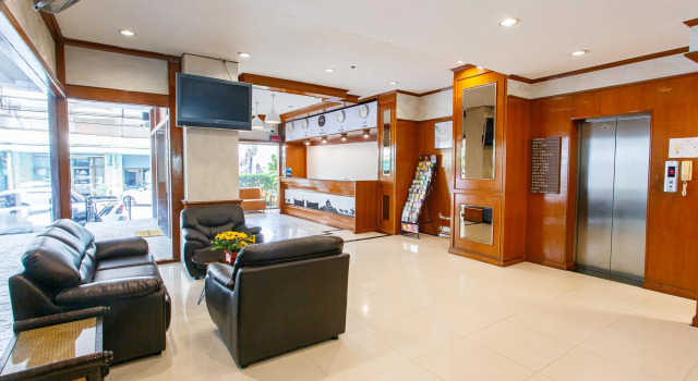 Fadragon Hotel, Забронировать Отель Чанг Клан Чиангмай