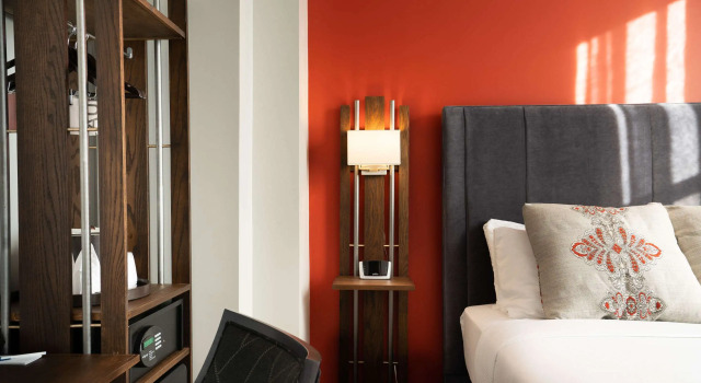 The Esquire Hotel Downtown Gastonia, an Ascend Collection Hotel, Забронировать Отель Гастония Северная Каролина