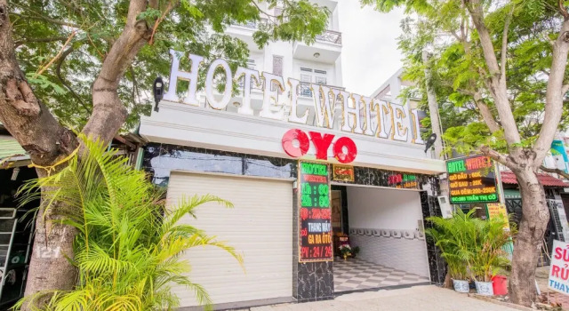 White 1 Hotel by OYO Rooms, Забронировать Отель District 12 провинция Хошимин