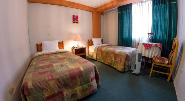 Standard Twin room Hotel Tika