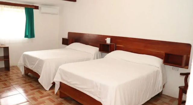 Четырёхместный номер Comfort с видом на сад Hotel Samoa del Sur