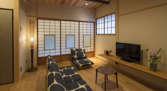Shimabara Kaiden, Book Hotel Kyoto Japan