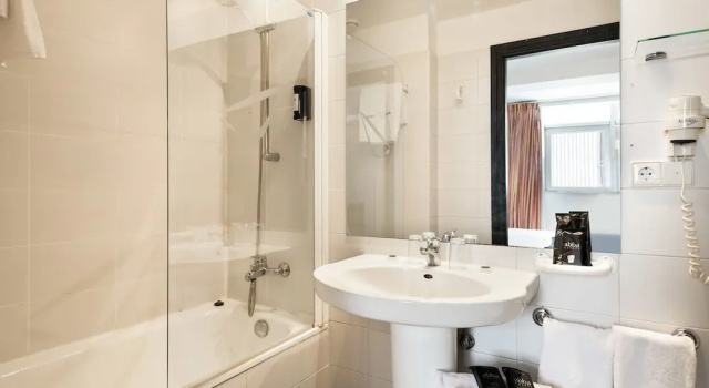 Двухместный номер Economy Abba Jazz Hotel Vitoria