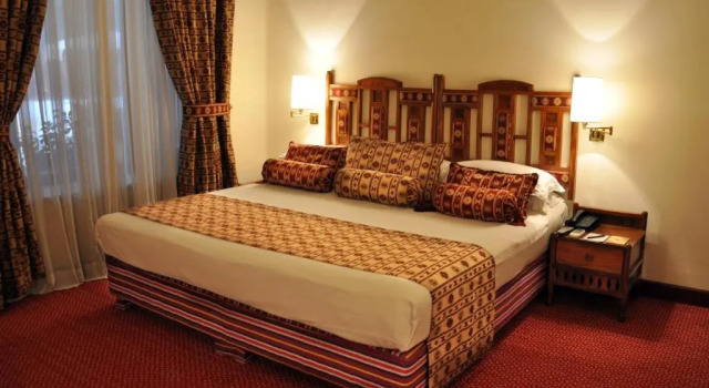 Номер Deluxe Swat Serena Hotel
