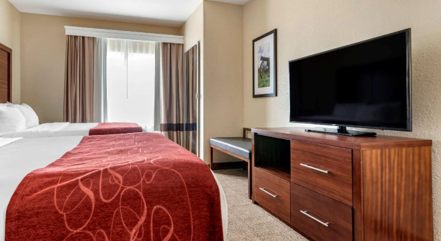 Четырёхместный люкс Comfort Suites Vicksburg