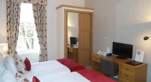 Двухместный номер Standard Links Hotel