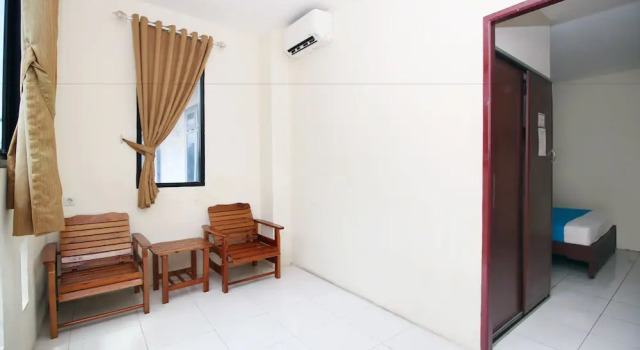 Airy Pontianak Selatan Veteran Gang Sukur Empat 52, Rezervovat Hotel Hotely v Kalimantan s parkováním, Parkování