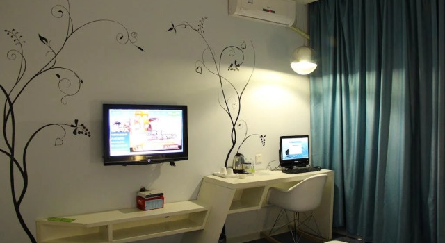 Xiamen For You Theme Hotel, Book Hotel Huli 