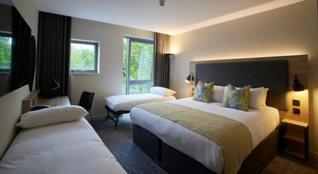 Tŷ Newport, Book Hotel Newport Gwent, near Coldra Woods