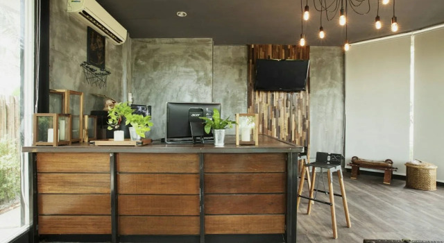 8 Villas Hua Hin