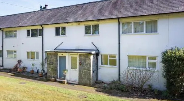 16 Glyn Y Marian, Book Hotel Hoteller i Llanbedrog med parkering, Parkering