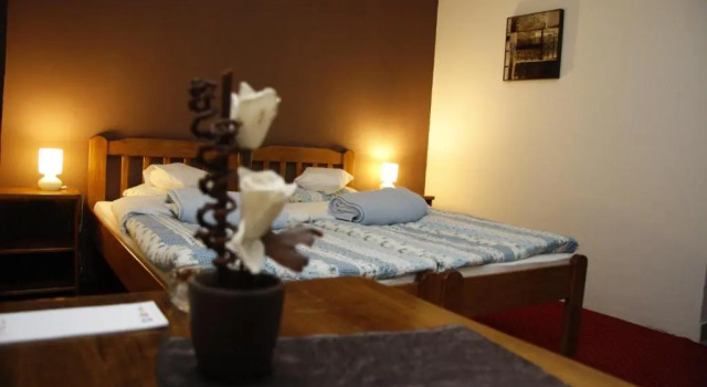 B&B Valpovački dvori, Boek Bed and Breakfast Hotels in Slavonia met parkeren, Parkeren