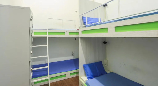 Кровать в общем номере SPOT ON 90236 Zigzag Travellers Home - Hostel