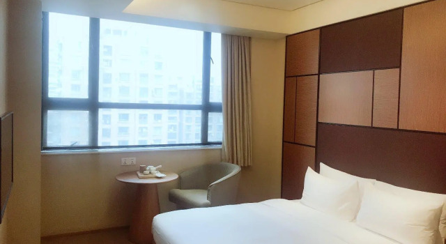 Двухместный номер Superior JI Hotel Shanghai Xujiahui Zhaojiabang Road