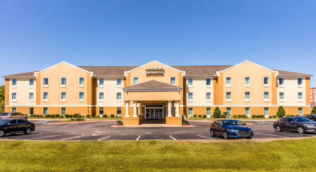 Номер Standard Comfort Inn & Suites Bryant - Benton