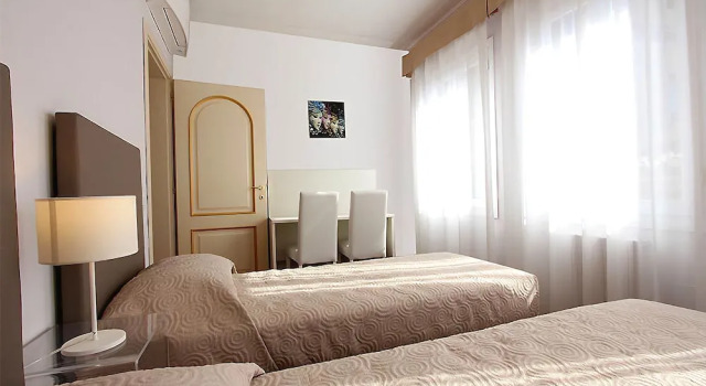 City Apartments - Splendid, Забронировать Апартаменты/квартира Апартаменты Венеции, рядом с Консульство Франции в Венеции, Апартаменты/квартира