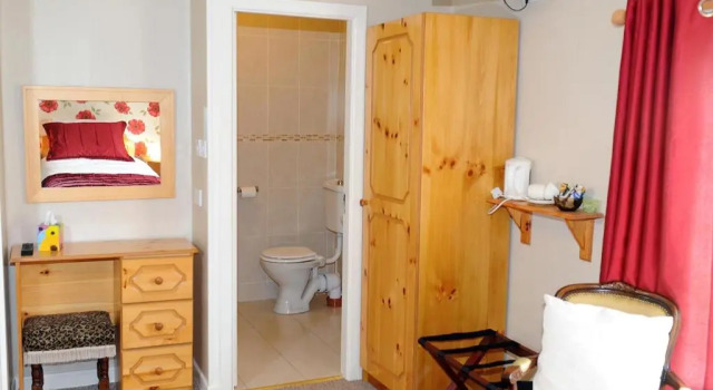 Standard Double room Murphys Farmhouse B&B