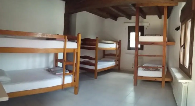 Albergue de Liri - Benasque, Réserver Hôtel Castejon de Sos 