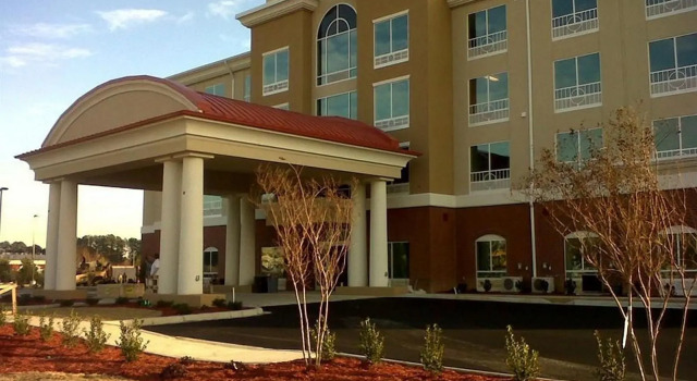 Двухместный номер Standard Holiday Inn Express & Suites - Smithfield/Selma by IHG
