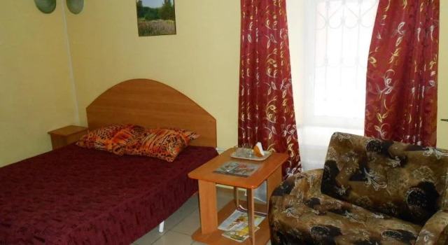 Rendez-Vous Guest House, Book Guesthouse Hotels in Vologda Region with Parking, Parking