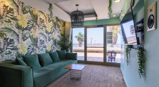 Студия Marina Beach Hotel