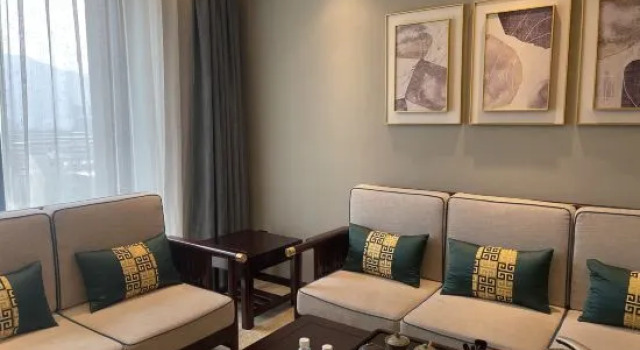 Люкс Business Ramada Encore by Wyndham Chenzhou North
