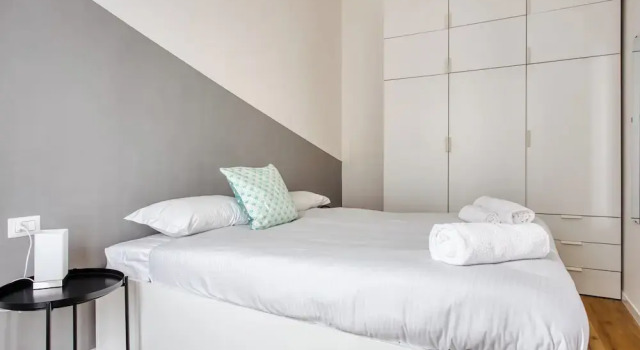 JOIVY Classy Ludovica apartments, Book Apartment Milan Lombardy