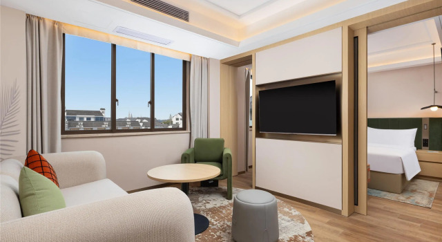 Люкс Deluxe Hilton Garden Inn Tongxiang Wuzhen