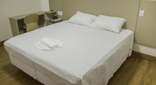 Patos Hotel, Rezervați Hotel Patos de Minas Minas Gerais