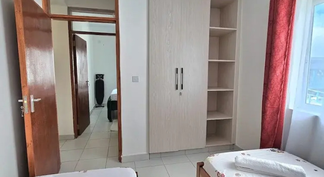 Семейные апартаменты с балконом и с видом на город Buxton point apartment