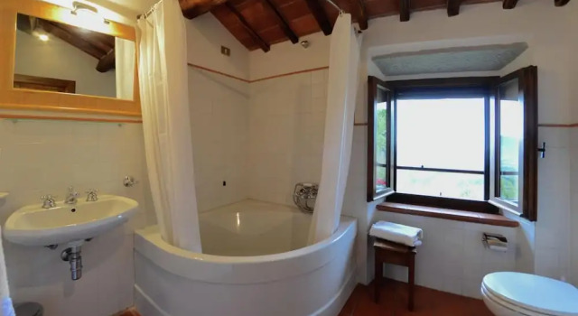 Вилла Elegant Villa near Cortona