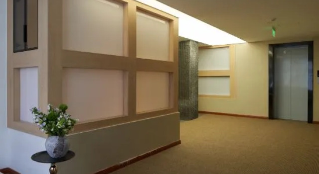 The Hidden House (Cheng Du Kuanzhai Alley People's Park Subway Station Branch), Boek Hotel Hotels in Chengdu met parkeren, Parkeren