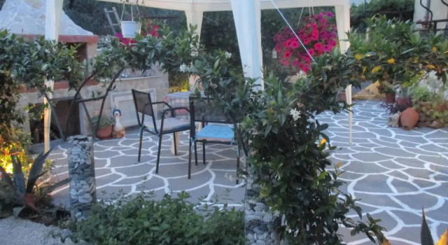 Selenes House, Забронировать Отель Отели острова Тасоса с парковкой, Парковка