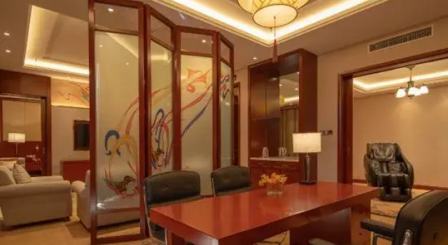 Люкс Xinrong Hotel Lhasa