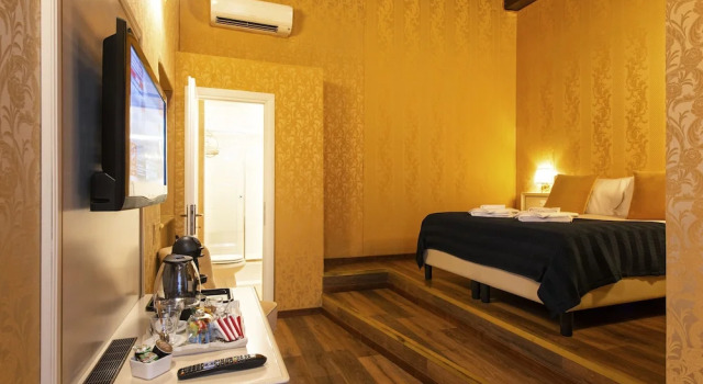 Номер Luxury Canova Rooms in Spanish Steps