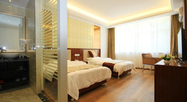 Номер Deluxe Huangshan Castle In The Sky Hotel
