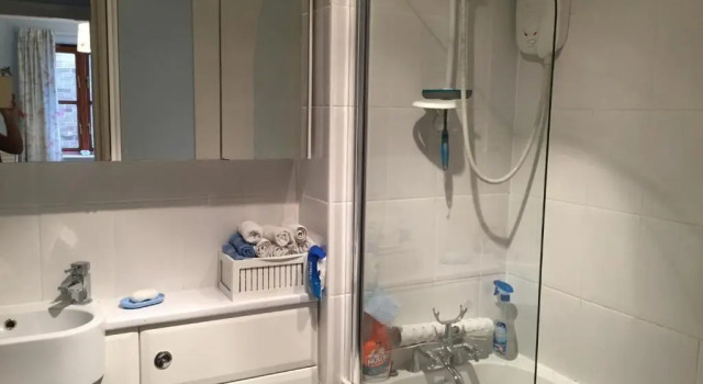 Апартаменты 2 bedrooms apartment with free parking