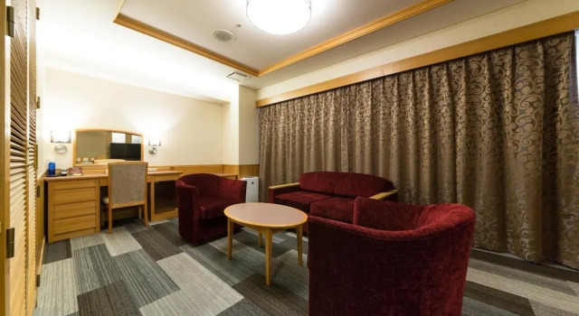 Kochi Prince Hotel, Book Hotel Kochi Kochi