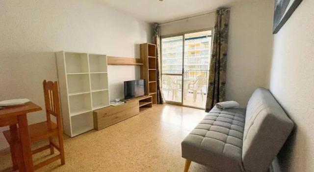 Apartamentos Oromar 3000