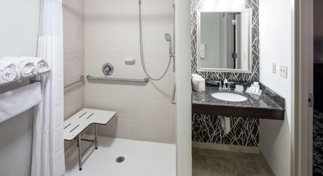 Двухместный номер Standard Hilton Garden Inn Cincinnati/Mason
