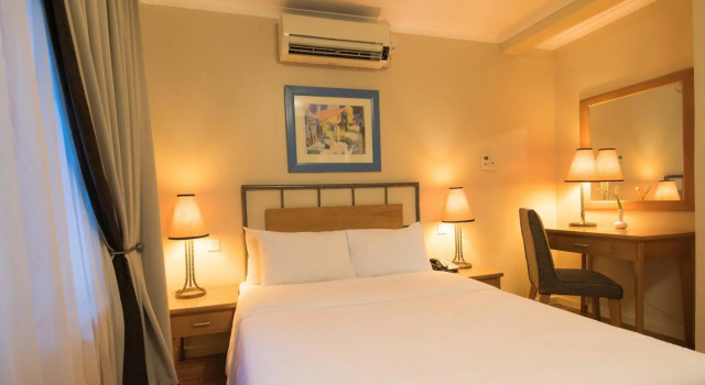 Protea Hotel by Marriott Dar es Salaam Oyster Bay, Buchen Sie Hotel Oyster Bay Daressalam
