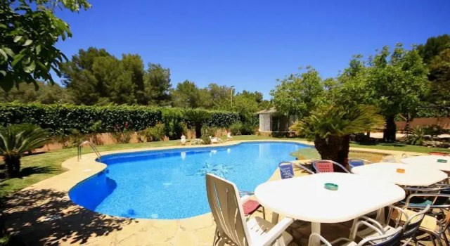 Holiday Home Paradise