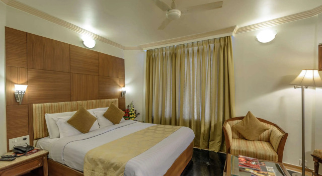 Comfort Inn President, Rezervovat Hotel Hotely v Gujarat s parkováním, Parkování