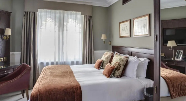 Двухместный номер Junior Deluxe St Pauls Hotel
