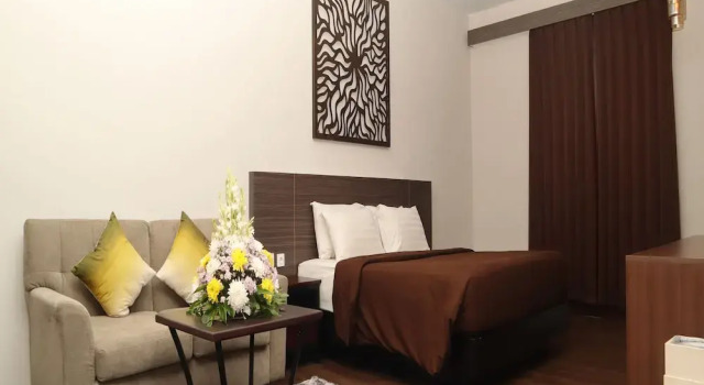 Luxo quarto Kusuma Agrowisata Resort & Convention